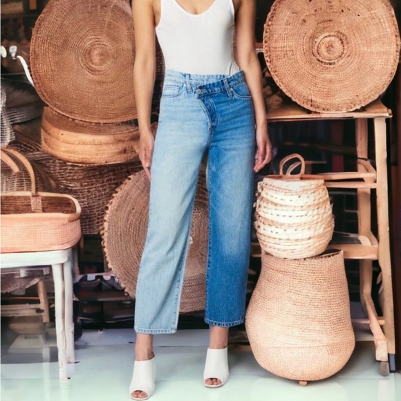 Blank NYC foldover 2 toned jeans - Picture 10 of 10